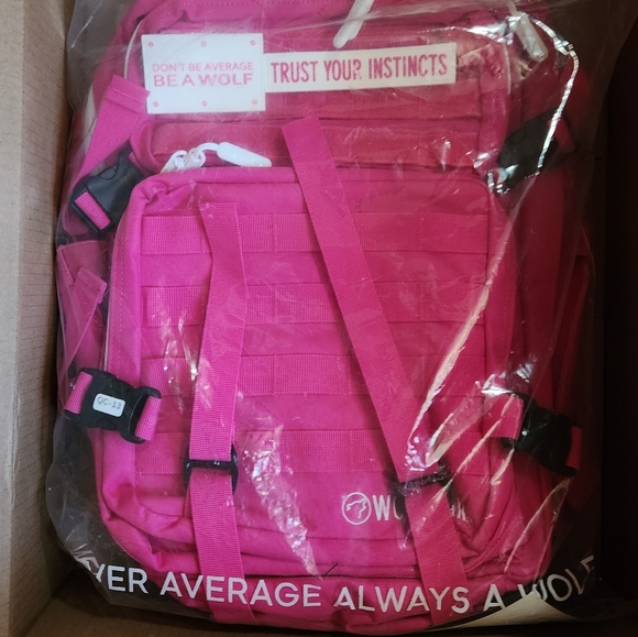 35L Wolfpack Backpack Elite Pink Goddess 💗 - Picture 4 of 4